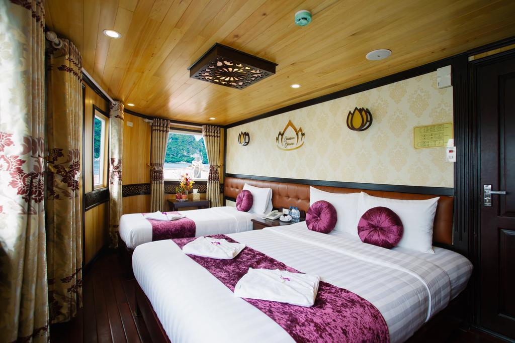 Cristina Diamond Cruise Hotel Ha Long Bilik gambar